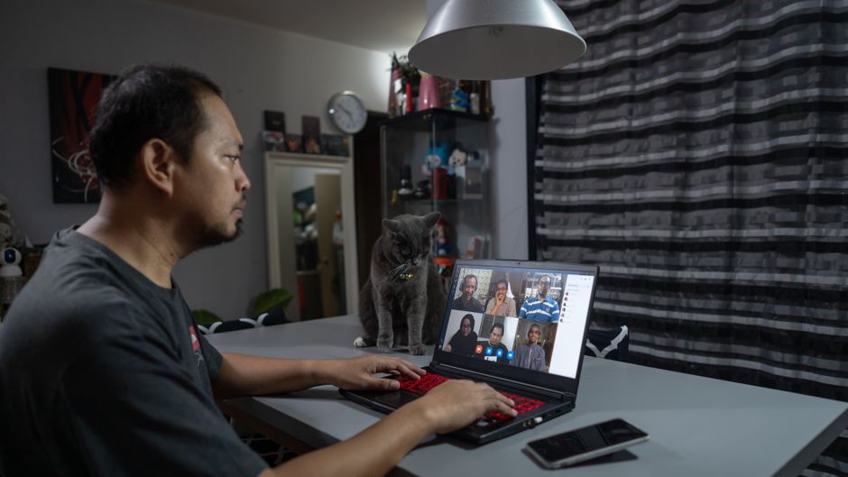Keterampilan Digital yang Harus Dikuasai di Era Kerja Hybrid