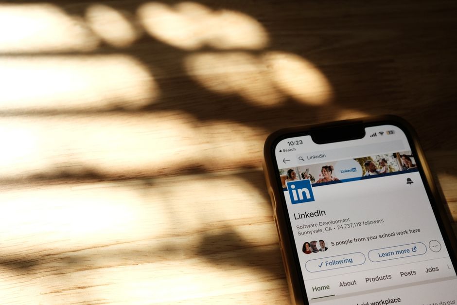 Strategi LinkedIn untuk Tingkatkan Peluang Kerja